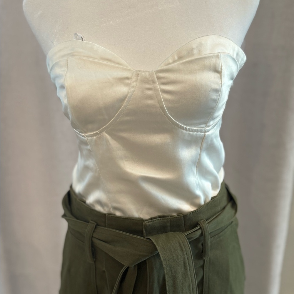 Lulu's Chic Cream Satin Bustier